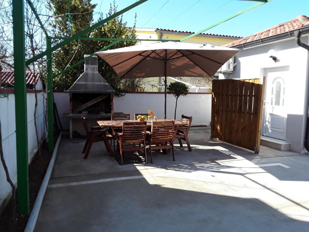 Zaton Apartmani M. Ilesh Exterior foto
